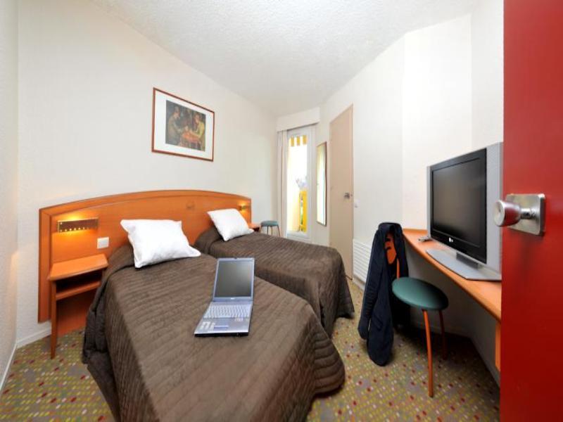 Ibis Budget Saint-Ouen-L'Aumone Bagian luar foto